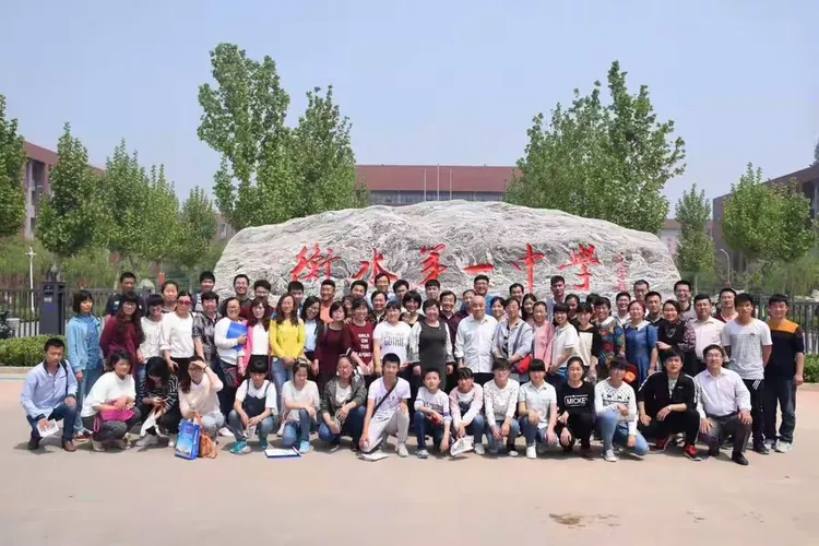 夏津县万隆实验中学