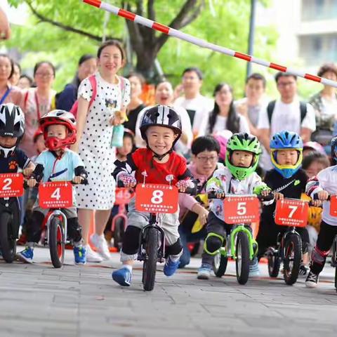 2分钟带你了解儿童平衡车