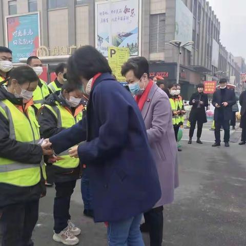 天恒公司春节送温暖慰问一线环卫员工