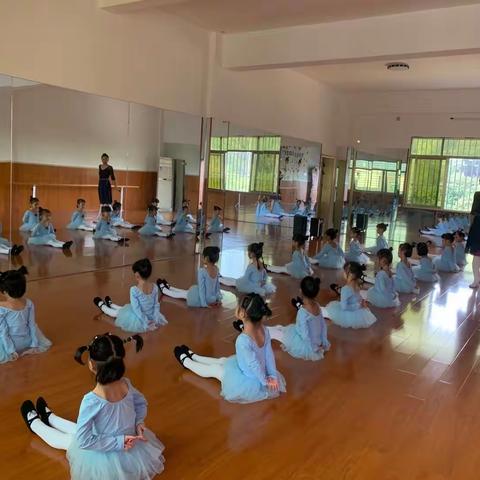 童歌幼儿园特色课程展示