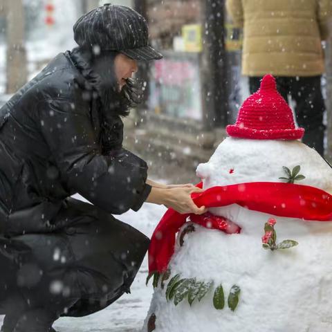 暴雪中的普通人