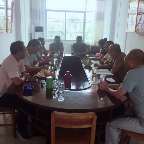 监理公司召开“迎八一退伍军人”座谈会