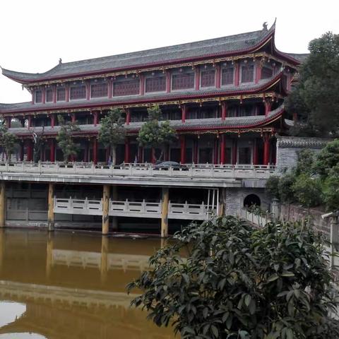 现代农村豪宅，朱家大院