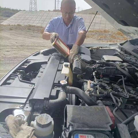 我身边的先进——胡永胜