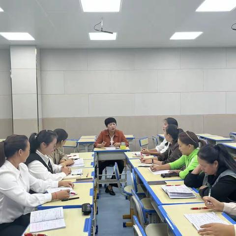 【课程育人】微班会“团结友爱，和睦相处”——芒市民族小学班主任工作室第十六次活动