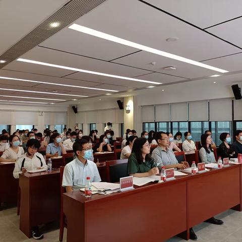 广州民营科技园启动“精准滴灌服务，助力企业专精特新发展”系列培训