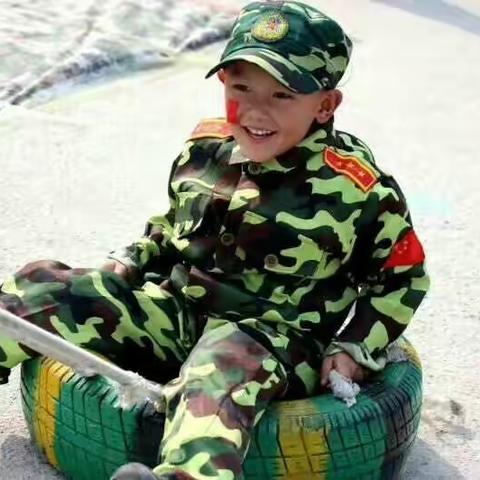 华美幼儿园“跃梦海陆空”军事演习邀请函