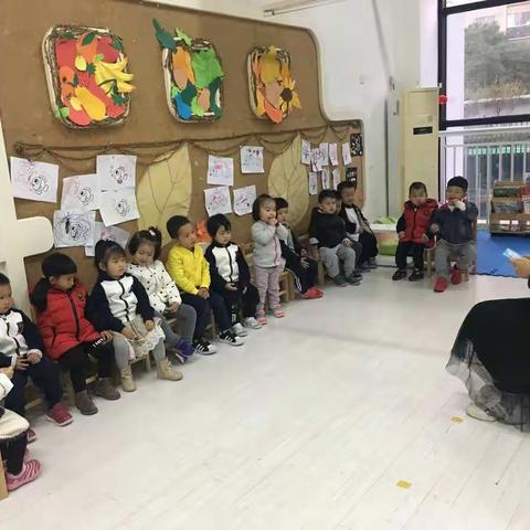 华侨国际幼儿园快乐阅读月K1A班家长助教屠奕铭妈妈讲故事《承认错误不丢脸》