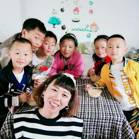 第9小组传统节日体验