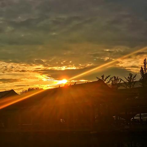 北京太申祥和山庄的霞光