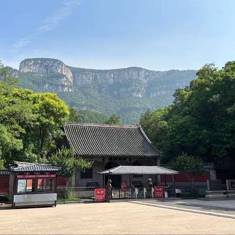 北上·济南灵岩寺