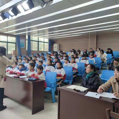 采百花，可酿蜜——马岗实验小学(南区)数学组开展教研课《7的乘法口诀》