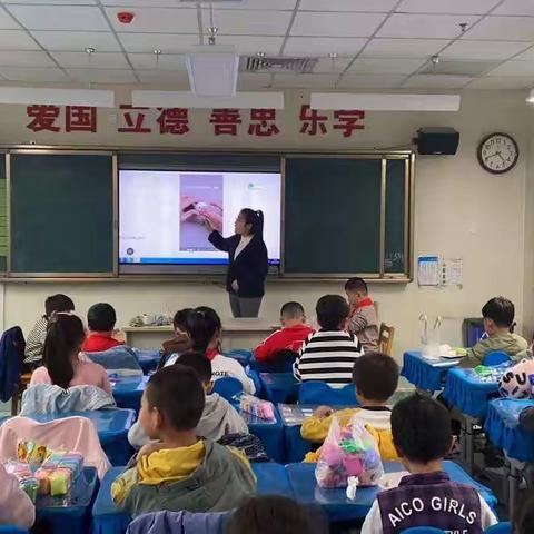 关注多彩课堂促“双减”，课后服务践“五育”——玉立小学二年级课后服务普惠课活动