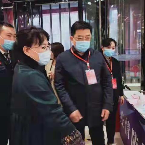 区人大第二视察小组调研指导解放路办事处疫情防控工作