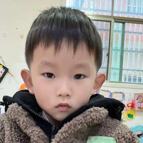 蒙正幼儿园小二班——周书昱小朋友2022年下学期成长记录篇