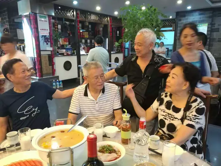 贺周德凯七十华诞。