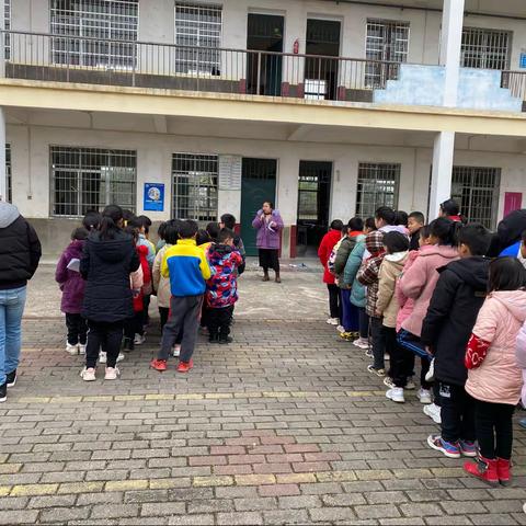 建国小学庆元旦迎新年校园趣味运动会