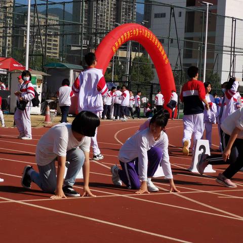 707运动会———-记孩子们初中第一次集体活动