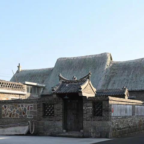 海草房，花斑石