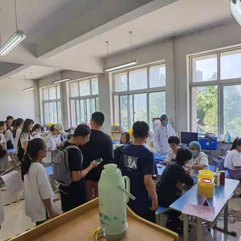 坪头乡卫生院下乡工作队服务吕梁学院接种第二针剂新冠疫苗医疗救治工作（2021年6月17日）