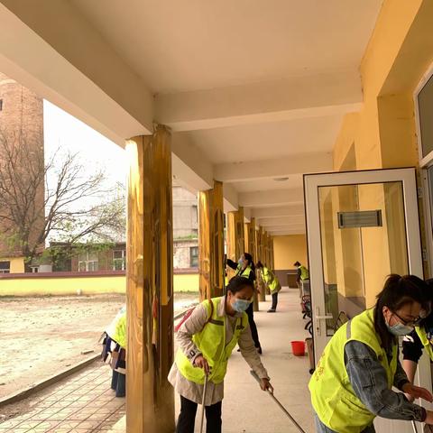 “助力品质生活之城  我们在行动”——“展示形象，美化环境”河北小学第一党支部主题党日活动