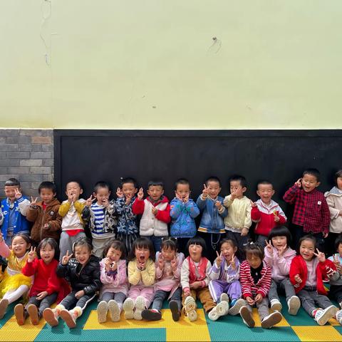 天雨流芳幼儿园大四班精彩瞬间