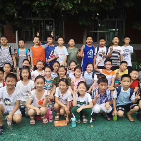 2018.8.8四年级六班返校劳动纪实