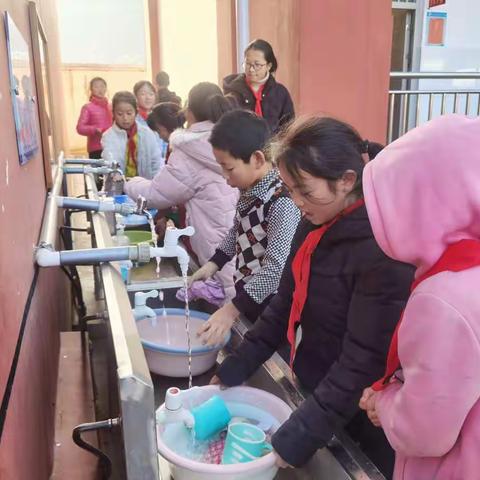 会泽县雨碌乡小米小学学生行为习惯引导