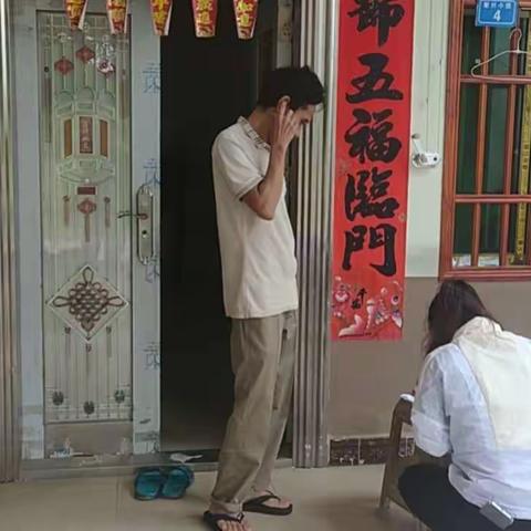 吉阳区卫健委给农村低保22户，农村特困7户，脱贫户（84户，339人），监测对象17人，，罗蓬降红23人，总共发放142人。