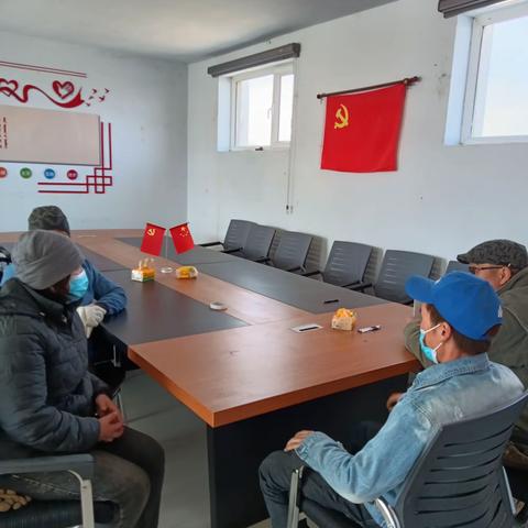 巴斯海嘎查召开春季防火与疫情防控会议