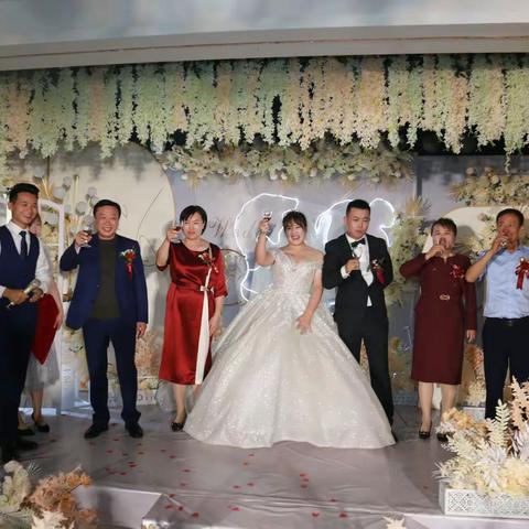 安雯琪、田多结婚庆典