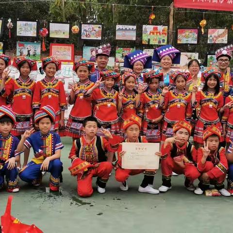 花开三月三,春光暖人心。