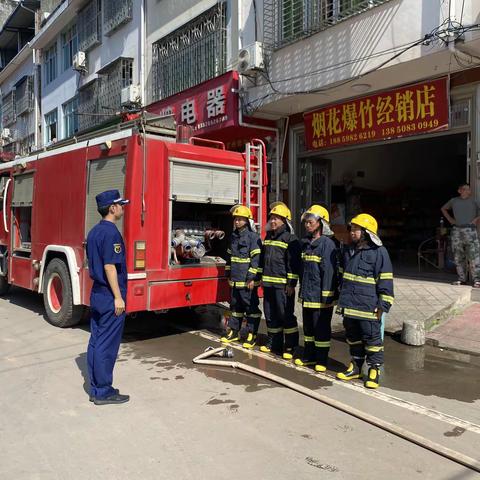 宁化县消防救援大队到水茜镇开展消防拉动演练