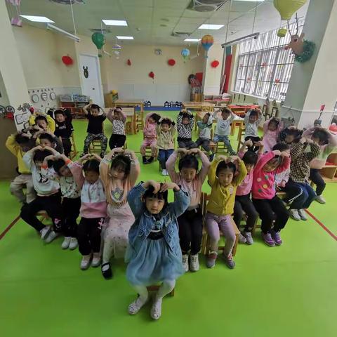 金晨幼儿园中（1）班精彩瞬间