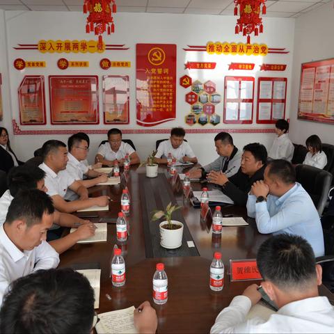 科研院养护公司朝阳日常养护项目部党支部开展“党群协作，攻坚脱贫”系列党建活动