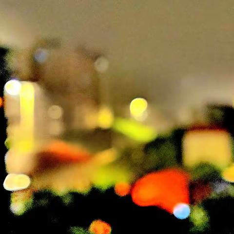 台风“苏拉”来临的清晨