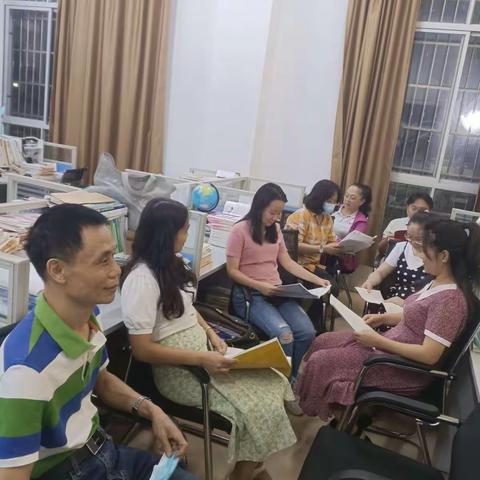 2022-2023学年度上学期高一英语备课组10月第一次会议纪实
