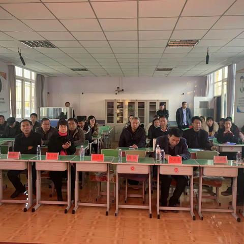 全民终身学习，助力“双战双赢”——扒齿港镇中心学校党支部活动