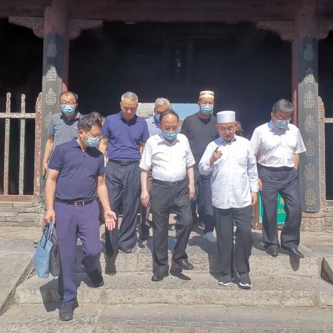 全国政协民族和宗教委员会就“贯彻落实全国宗教工作会议精神”专题赴莲湖区实地考察调研