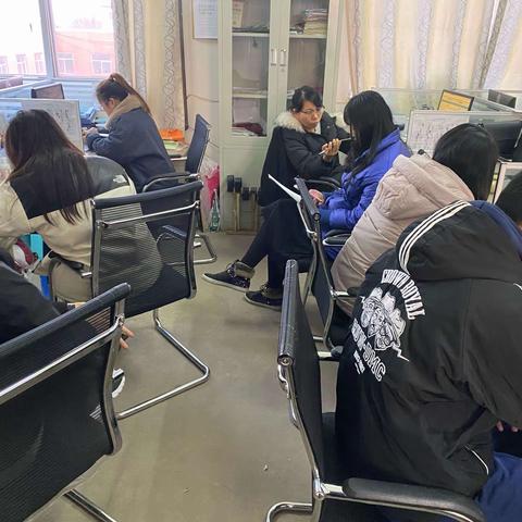 同教研，共成长——语文教研一组教研活动