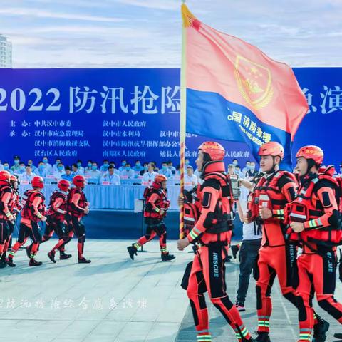 洪水无情人有情：一群勇士，守一方热土