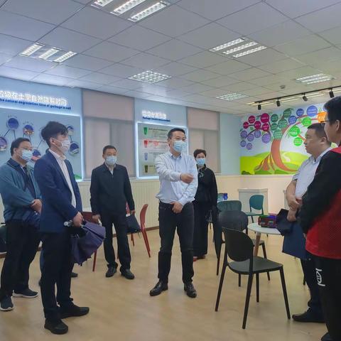 江汉区政协副主席调研北湖街道正街社区和风里垃圾分类工作
