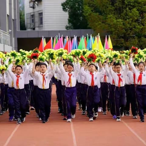 承亚运精神，扬少年风采 | 十堰外国语学校五年级组十月年级集会