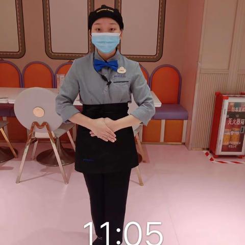 成都世茂Meland coffee前厅值班检查品质呈现