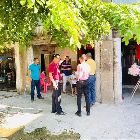 水利部珠江委与省水务厅农水处到东方市各乡镇走访解决供水安全舆情问题