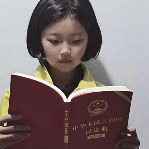 东风镇中心小学