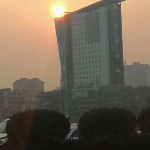 冲上分水岭，开启新华章！———脊柱外科搬家啦！