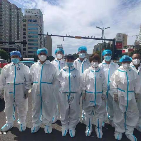 盂县通达出租责任有限公司全体成员在2022年8月18号的一场突如其来的疫情面前，大家奋不顾身，全力以赴。