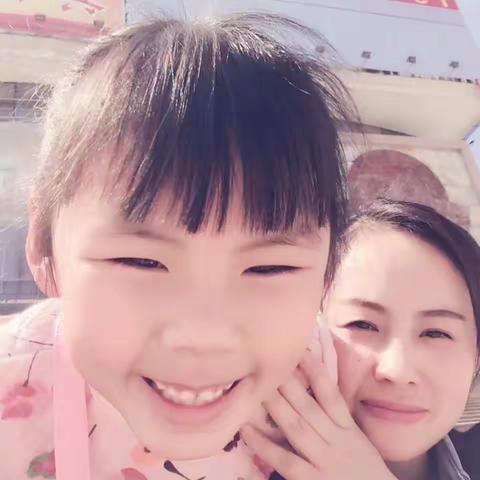 亲爱的小孩！八岁生日快乐