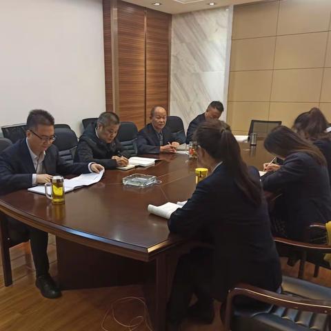 机关第十三党支部开展“不忘初心、牢记使命”主题教育第二次集中学习研讨